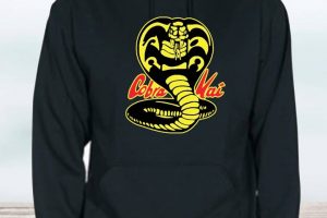 SUDADERA CON CAPUCHA KARATE KID COBRA ADULTO UNISEX
